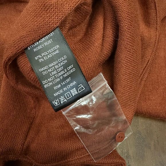 NWT ASTR The Label Wrap Neck Cutout Dress in Rosey Rust - Picture 11 of 12
